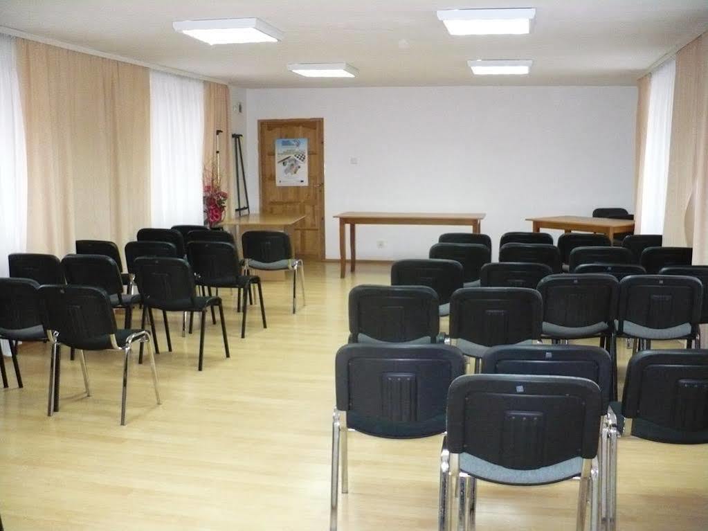 Milosz Restauracja, Basen Dla Dzieci, Sala Zabaw, Silownia
