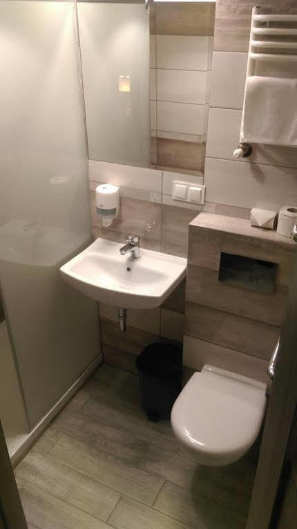 Milosz Restauracja, Basen Dla Dzieci, Sala Zabaw, Silownia Hotel