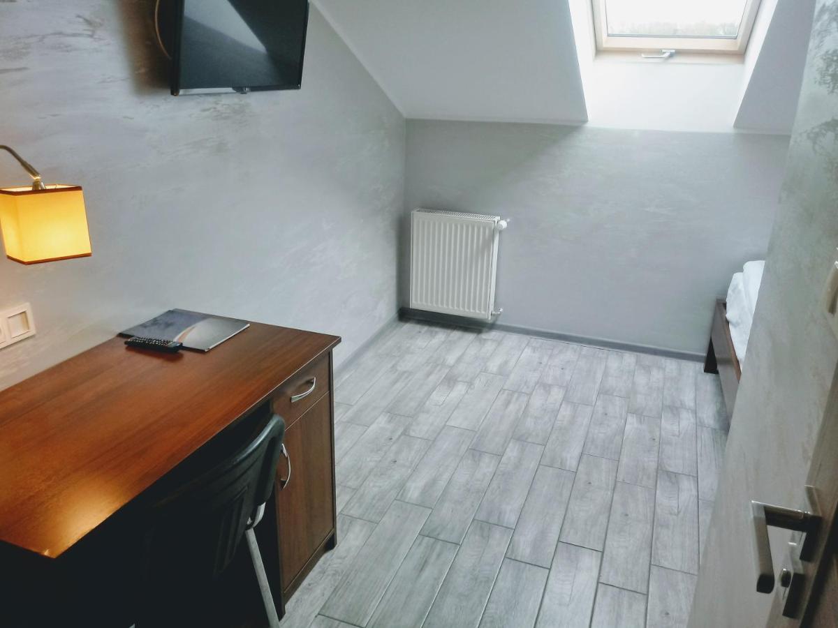 Hotel Milosz Restauracja, Basen Dla Dzieci, Sala Zabaw, Silownia Karthaus